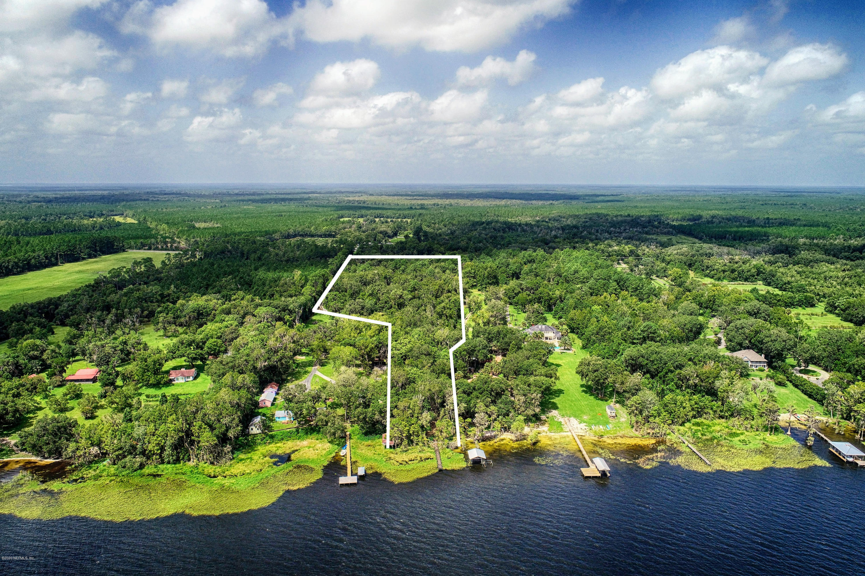 9511 Co Road Earleton, FL 32631 - Photo 4 of 14 4