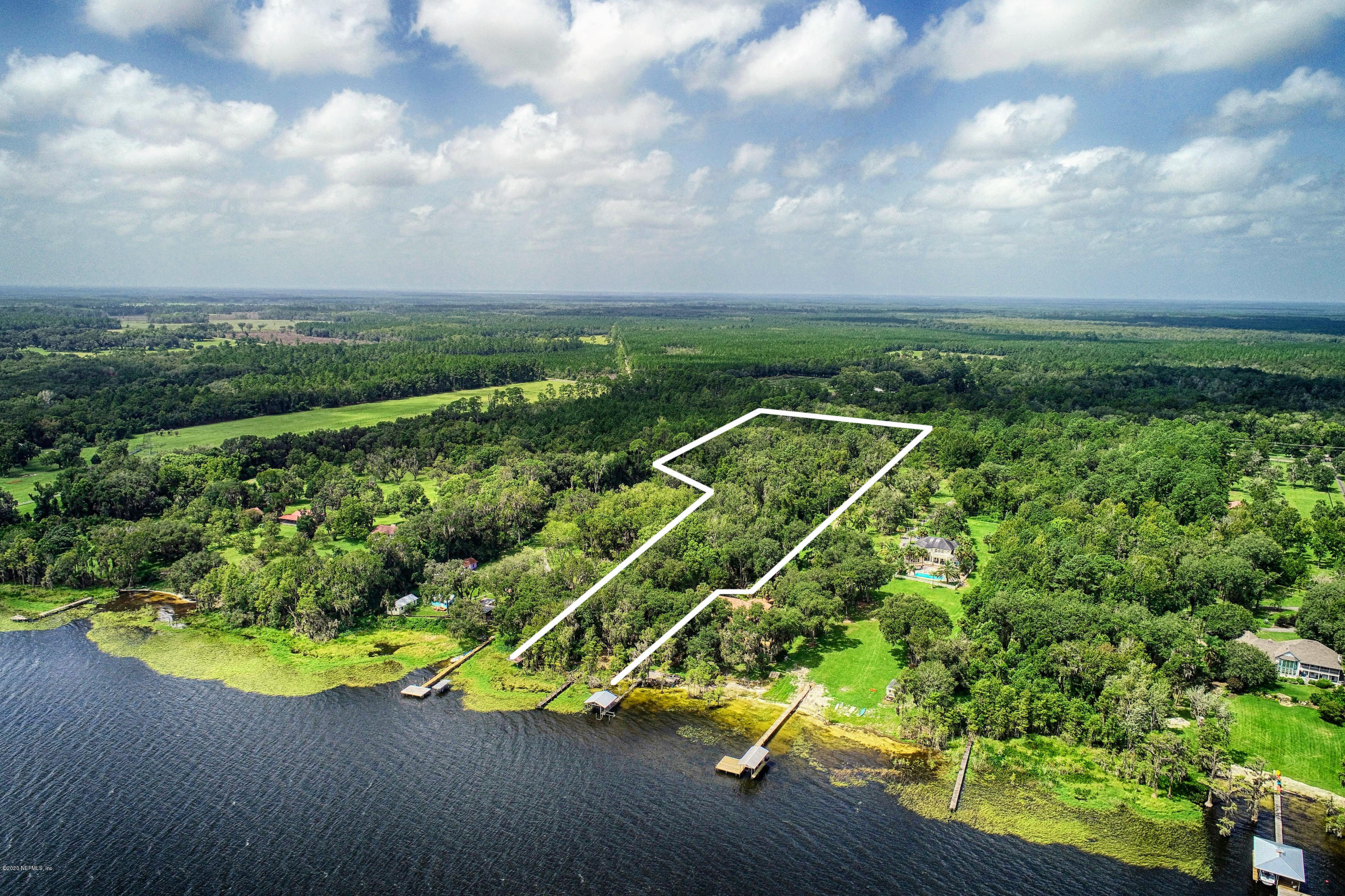 9511 Co Road Earleton, FL 32631 - Photo 5 of 14 5