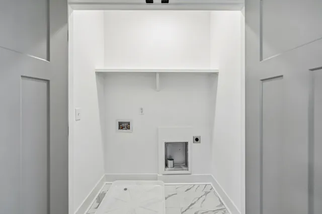 a view of utility room