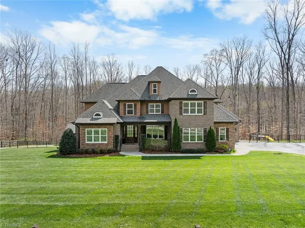 $1,695,000 | 333 Punkin Ridge Lane, Winston-Salem, NC 27107
