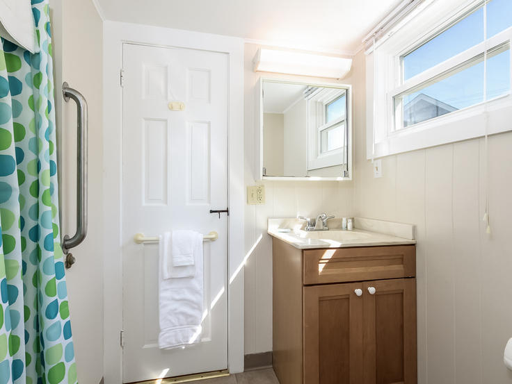 618 Shore Road, Unit 2 Truro, MA 02666 - Photo 12 of 19 20180511174055955524000000-o