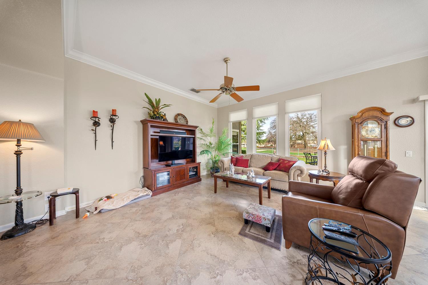 300 Cope Ridge Court Roseville, CA 95747 - Photo 7 of 33