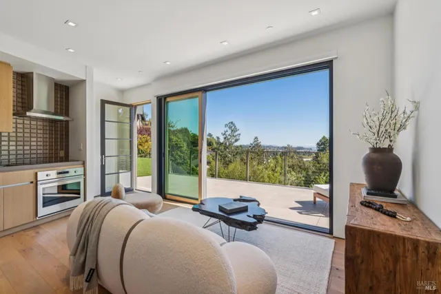 $9,750,000 | 2 Upper Alcatraz Place, Mill Valley, CA 94941