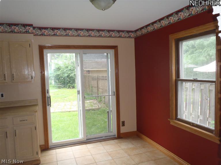 5003 Redfern Road Parma, OH 44134 - Photo 5 of 18