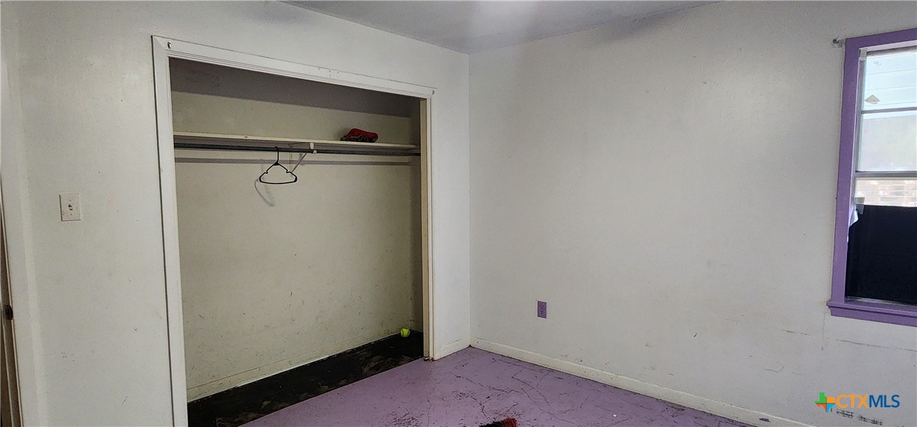 604 Davis Street Edna, TX 77957 - Photo 23 of 26 Bedroom 4