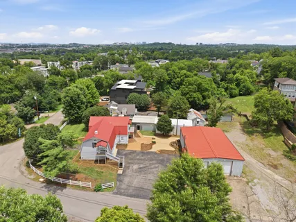 $950,000 | 5717 Maudina Avenue, Nashville, TN 37209