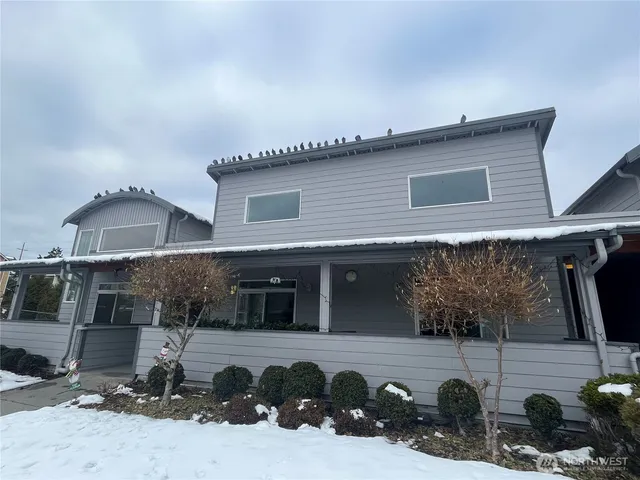 $1,550 | 510 West Casino Road, Unit 12, Everett, WA 98204