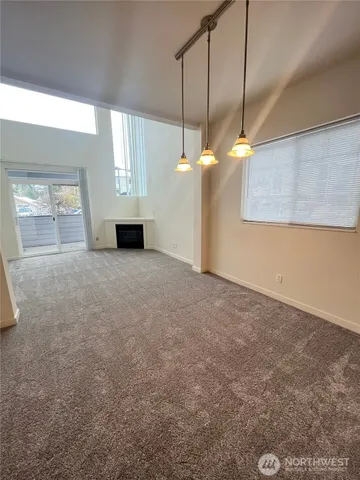 $1,550 | 510 West Casino Road, Unit 12, Everett, WA 98204