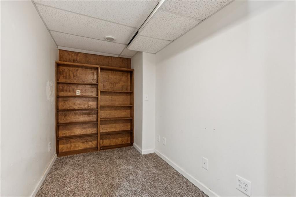 2470 Jakin Way Suwanee, GA 30024 - Photo 44 of 64 a view of an empty room and a window