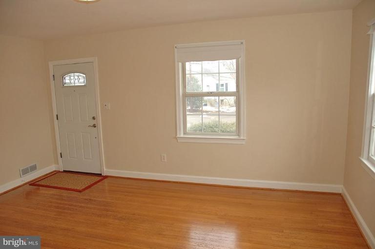 310 Franklin Place Silver Spring, MD 20901 - Photo 1 of 10 Living Room #2