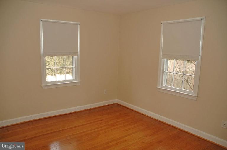 310 Franklin Place Silver Spring, MD 20901 - Photo 3 of 10 Bedroom #1