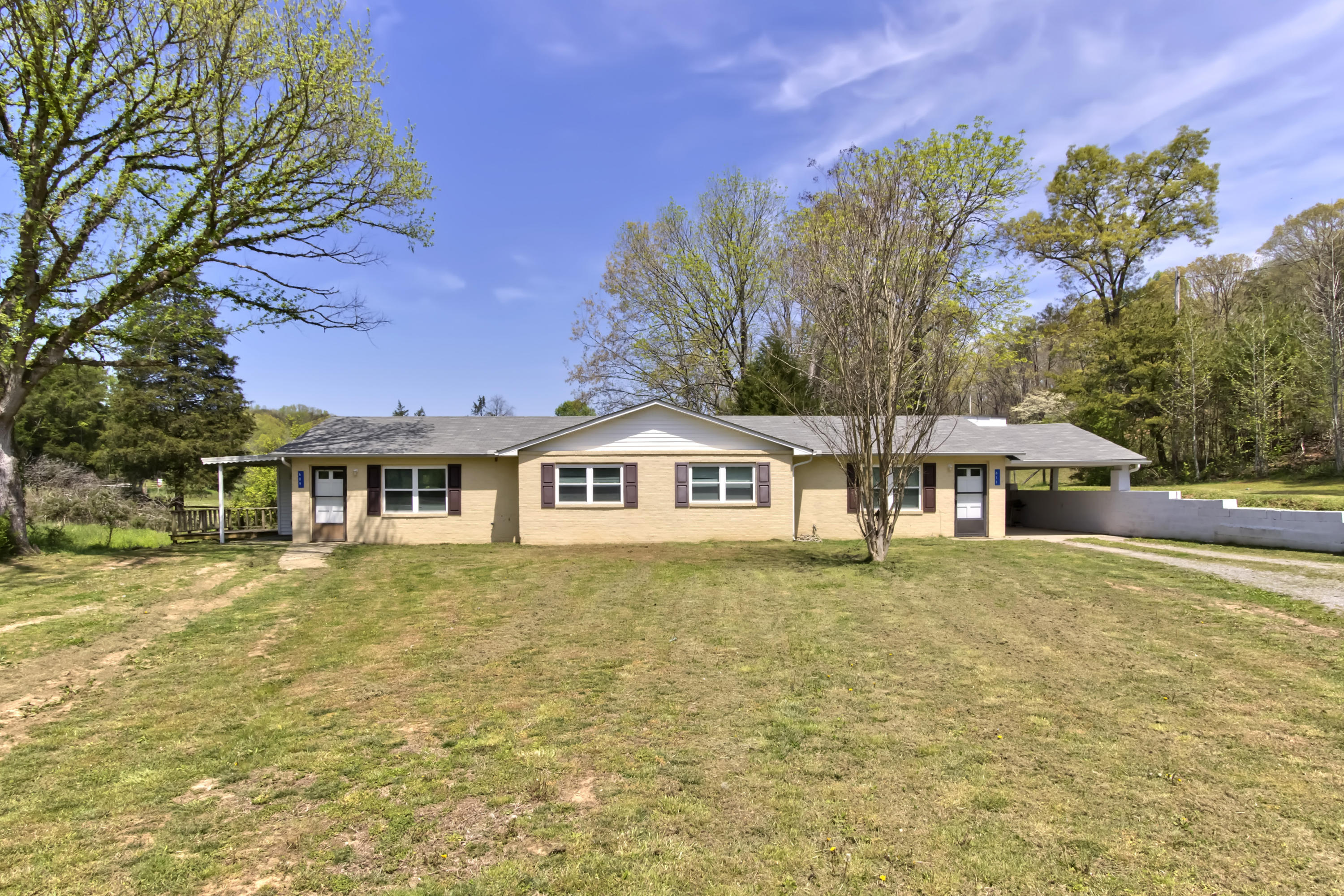 613 Laurel Bluff Road Kingston, TN 37763 - Photo 1 of 21 01_LaurelBluffRoad_609-611-613_Front