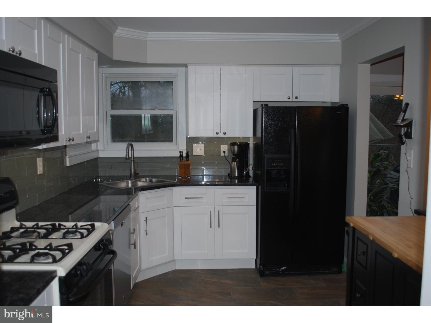 59 Allison Road Hightstown, NJ 08520 - Photo 12 of 22