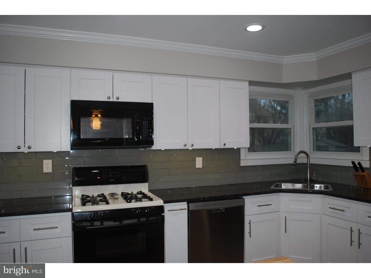 59 Allison Road Hightstown, NJ 08520 - Photo 5 of 22