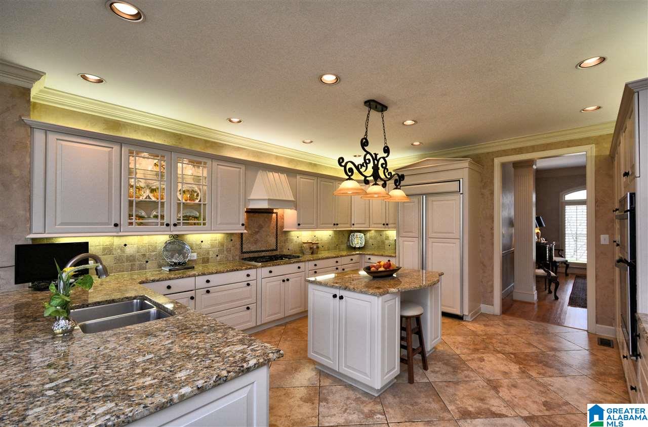 1070 Greymoor Road Birmingham, AL 35242 - Photo 17 of 47