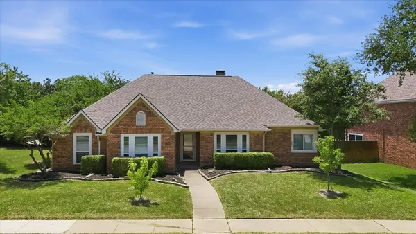 $550,000 | 1706 Wessex Circle, Richardson, TX 75082