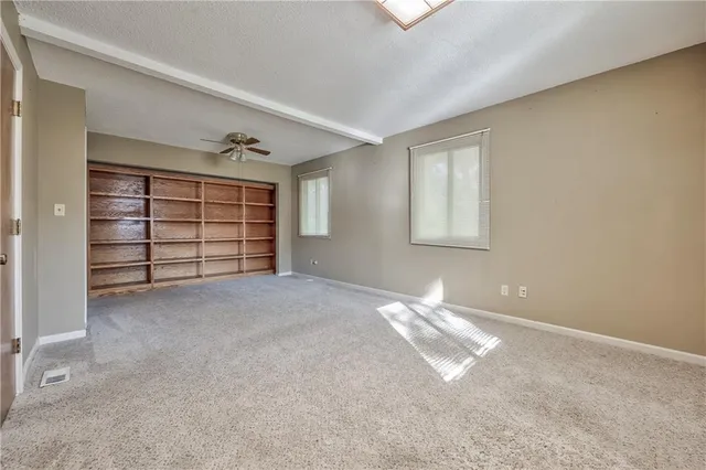 $349,900 | 16513 West 133rd Street, Olathe, KS 66062