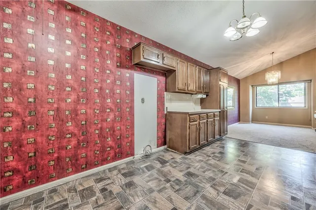 $349,900 | 16513 West 133rd Street, Olathe, KS 66062