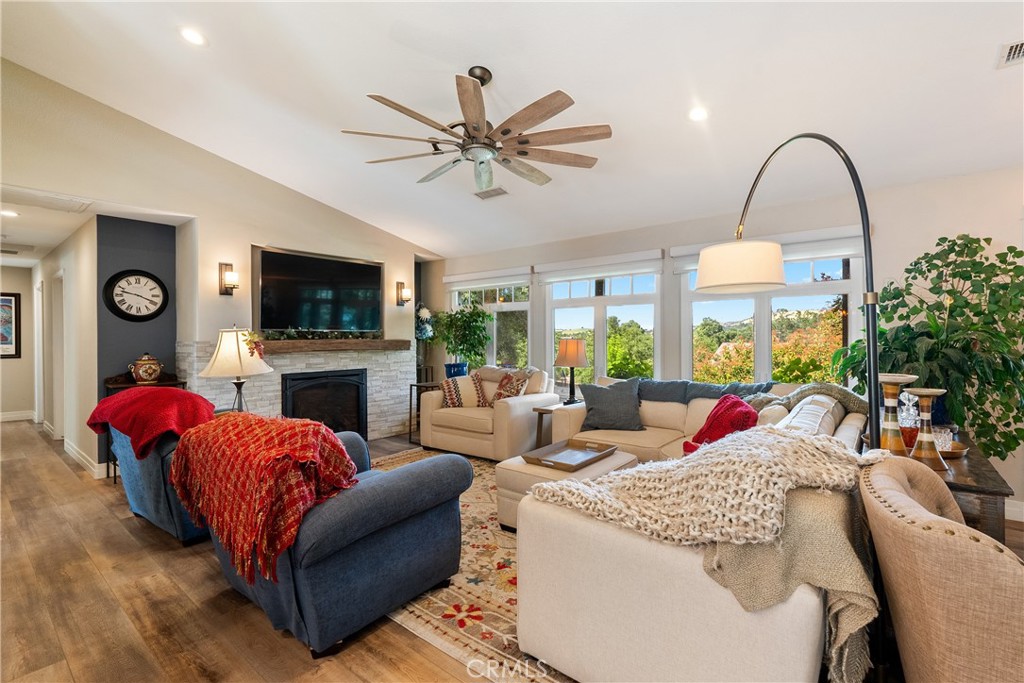 4010 Traffic Way Atascadero, CA 93422 - Photo 12 of 56