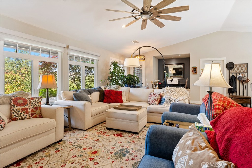 4010 Traffic Way Atascadero, CA 93422 - Photo 15 of 56