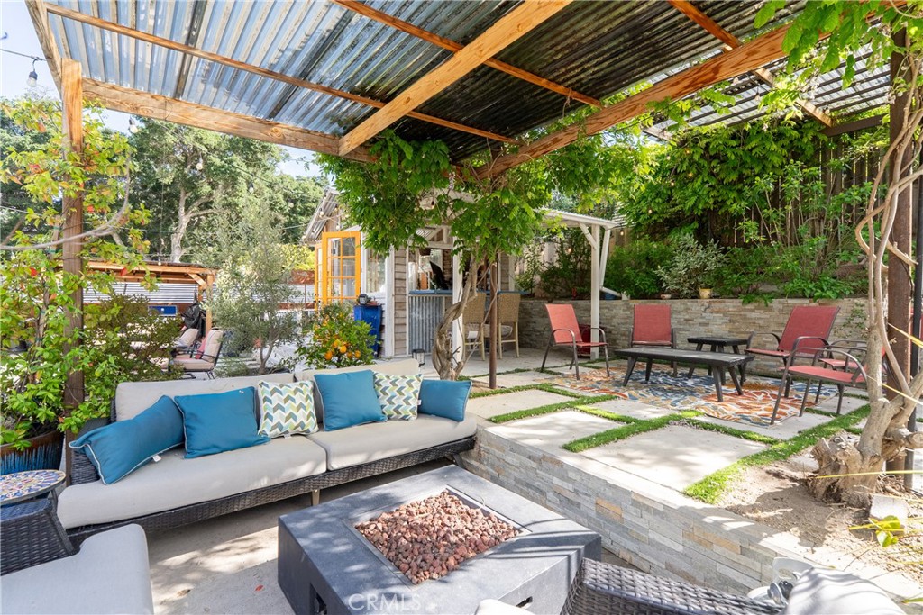 4010 Traffic Way Atascadero, CA 93422 - Photo 34 of 56 Multiple entertainng areas