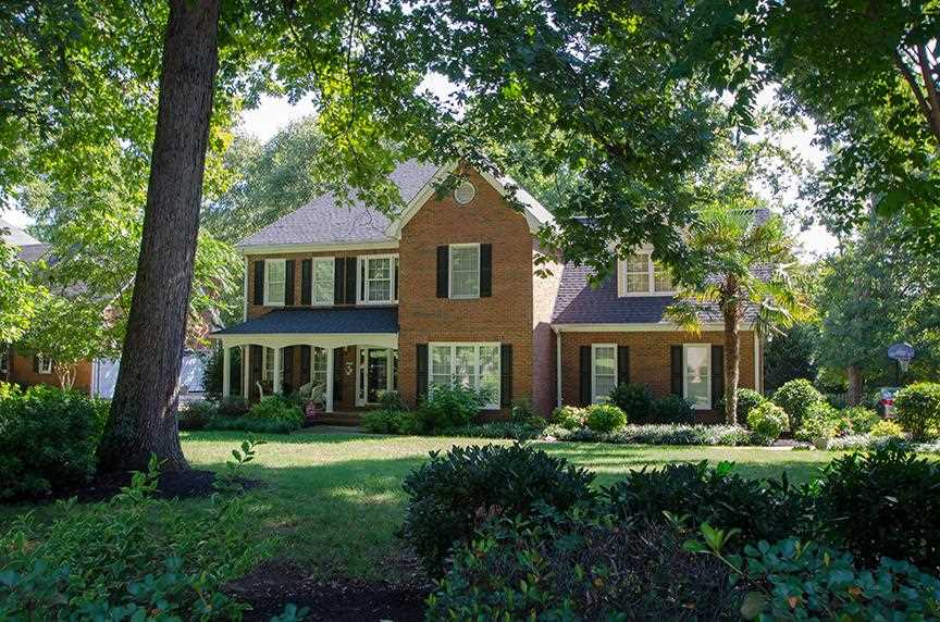 235 English Oak Road Simpsonville, SC 29681 - Photo 2 of 32 Gallery Image 2