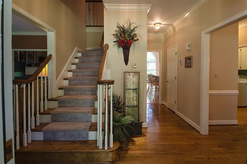 235 English Oak Road Simpsonville, SC 29681 - Photo 3 of 32 Gallery Image 3