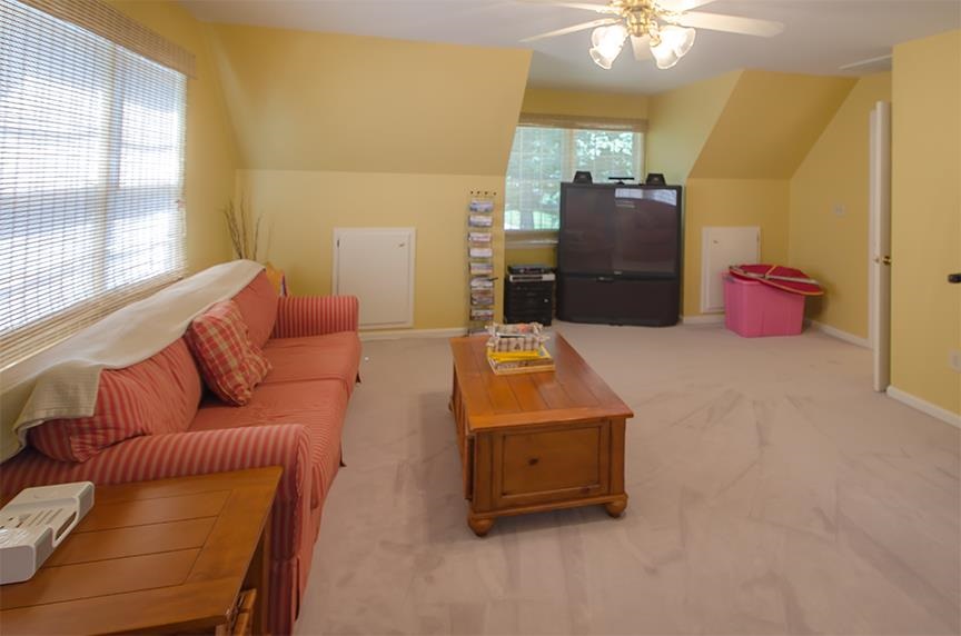235 English Oak Road Simpsonville, SC 29681 - Photo 22 of 32 Gallery Image 22