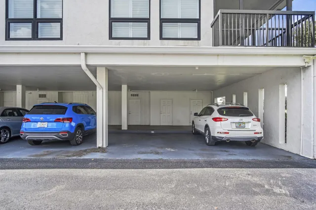 a view of parking area