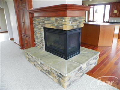2775 East Sutton Road Metamora, MI 48455 - Photo 5 of 15 20274291-4.JPG
