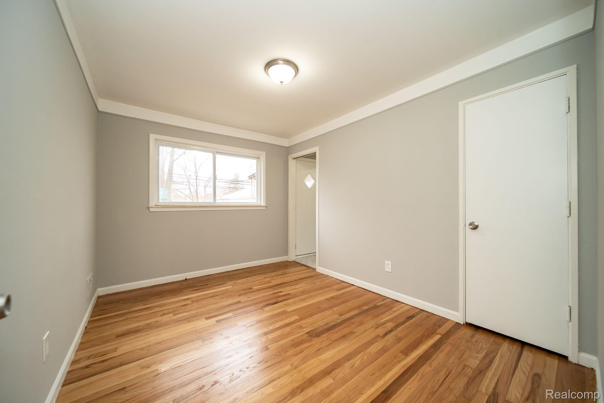 554 Longfellow Inkster, MI 48141 - Photo 20 of 45 Gallery Image 20