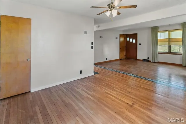 $195,000 | 114-112 Andrew Avenue, Jerseyville, IL 62052