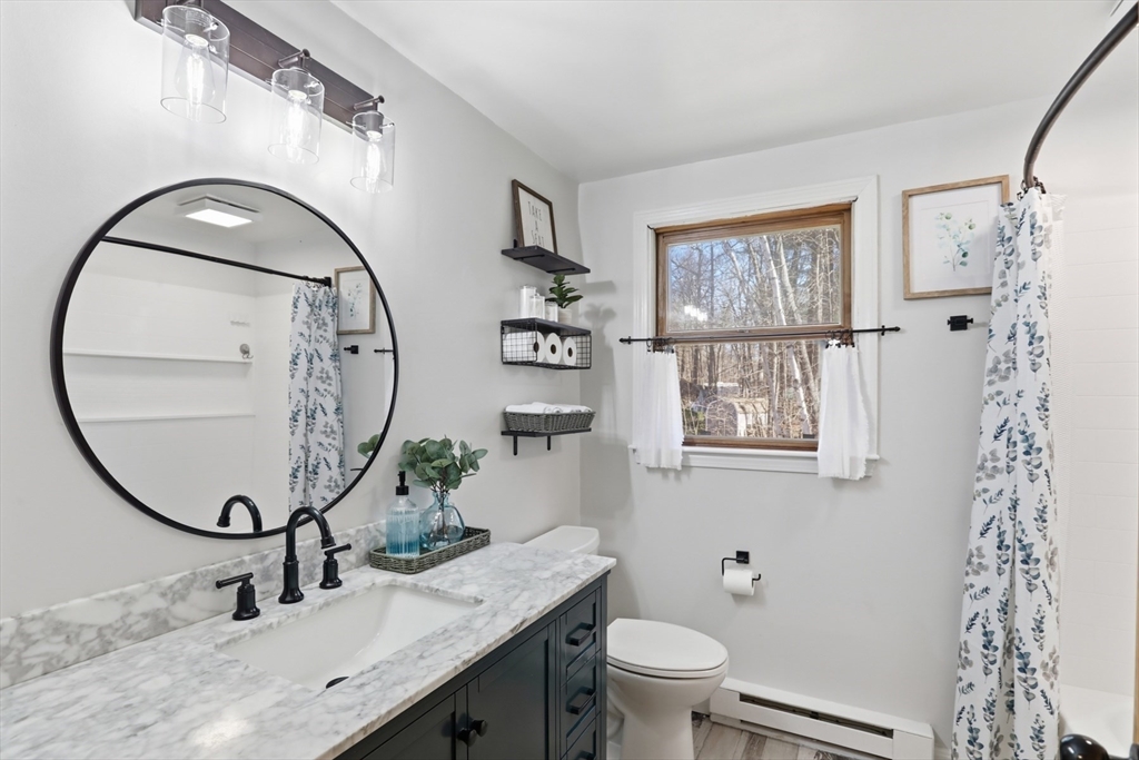 11 Elwood Road Derry, NH 03038 - Photo 14 of 31