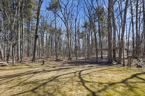 $624,900 | 11 Elwood Road, Derry, NH 03038