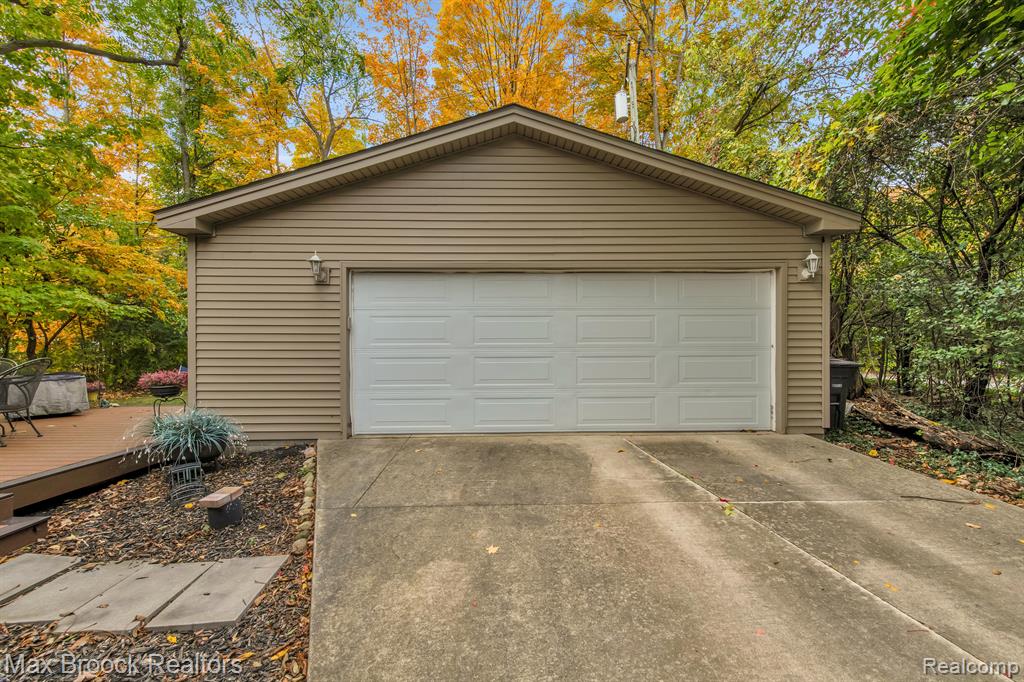 19737 Clement Road Northville, MI 48167 - Photo 22 of 39 Gallery Image 22