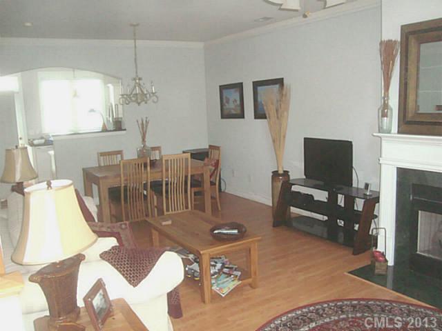 304 Elis Way, Unit 160 Fort Mill, SC 29708 - Photo 2 of 5