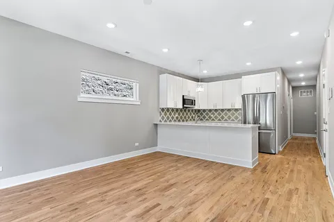 $1,225,000 | 4217 South Indiana Avenue, Chicago, IL 60653