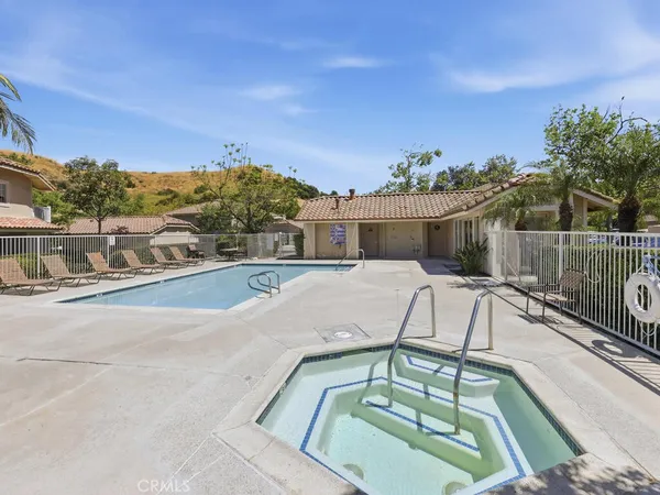 $569,000 | 19801 Meadow Ridge Drive, Unit 19, Trabuco Canyon, CA 92679