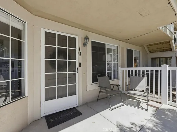 $569,000 | 19801 Meadow Ridge Drive, Unit 19, Trabuco Canyon, CA 92679