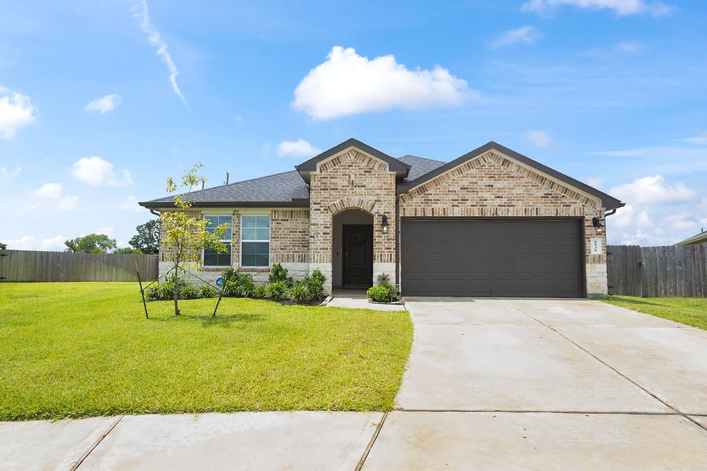 8938 Colicroot Drive Rosharon, TX 77583 - Photo 1 of 34 Gallery Image 1