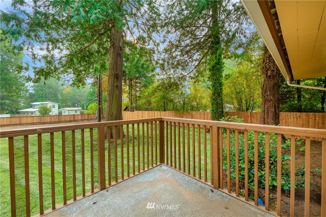 2568 MacKenzie Road Bellingham, WA 98226 - Photo 8 of 40 Gallery Image 8
