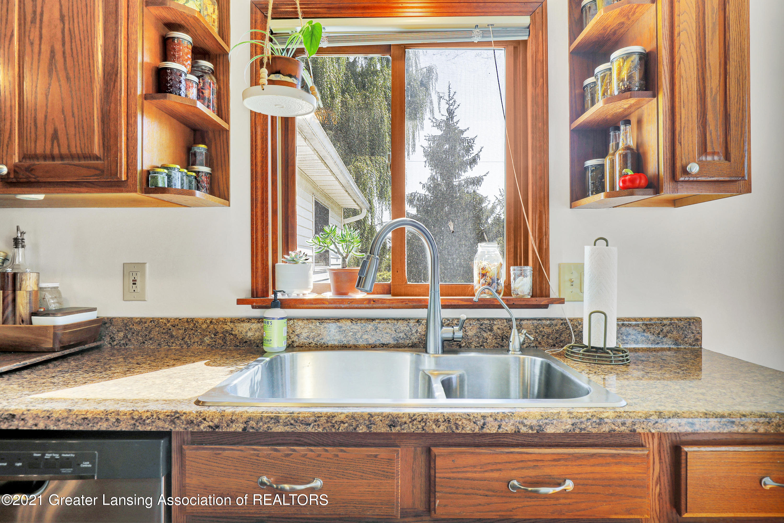 5175 West Stoll Road Lansing, MI 48906 - Photo 31 of 45 _I3A6347