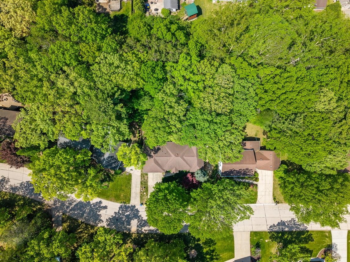 250 Traders Point Green Bay, WI 54302 - Photo 52 of 56