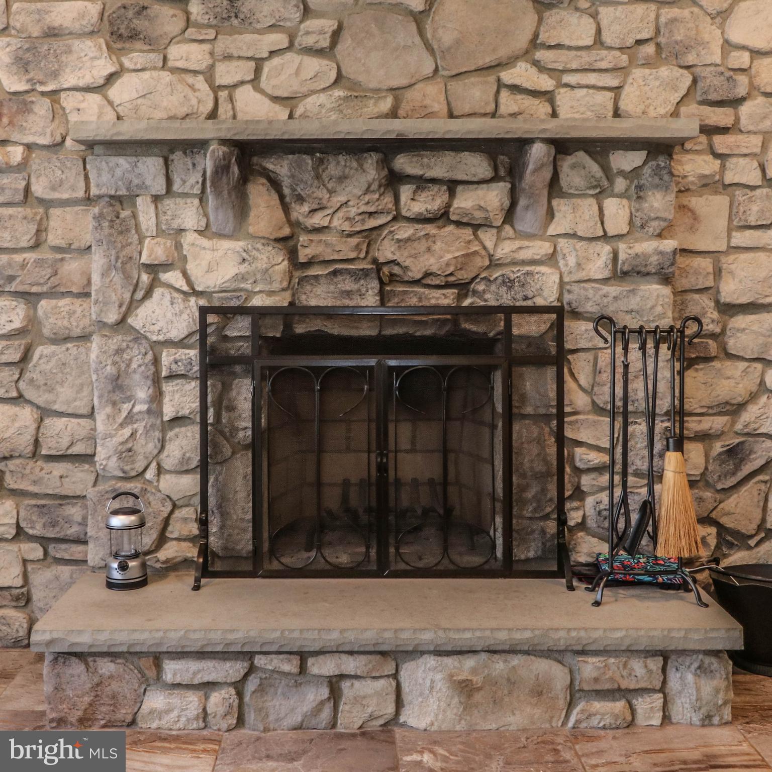 2325 Honeysuckle Road Allentown, PA 18103 - Photo 16 of 44 Gallery Image 16