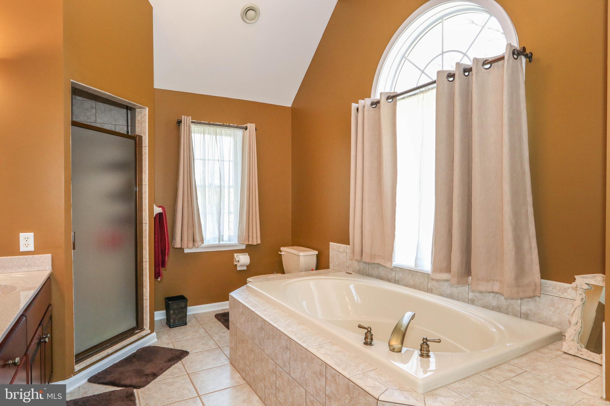 2325 Honeysuckle Road Allentown, PA 18103 - Photo 24 of 44 Gallery Image 24
