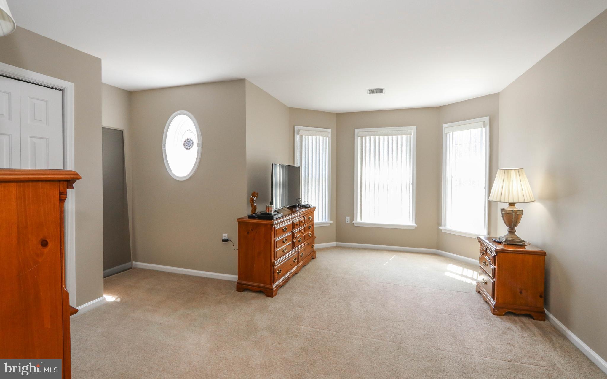 2325 Honeysuckle Road Allentown, PA 18103 - Photo 26 of 44 Gallery Image 26