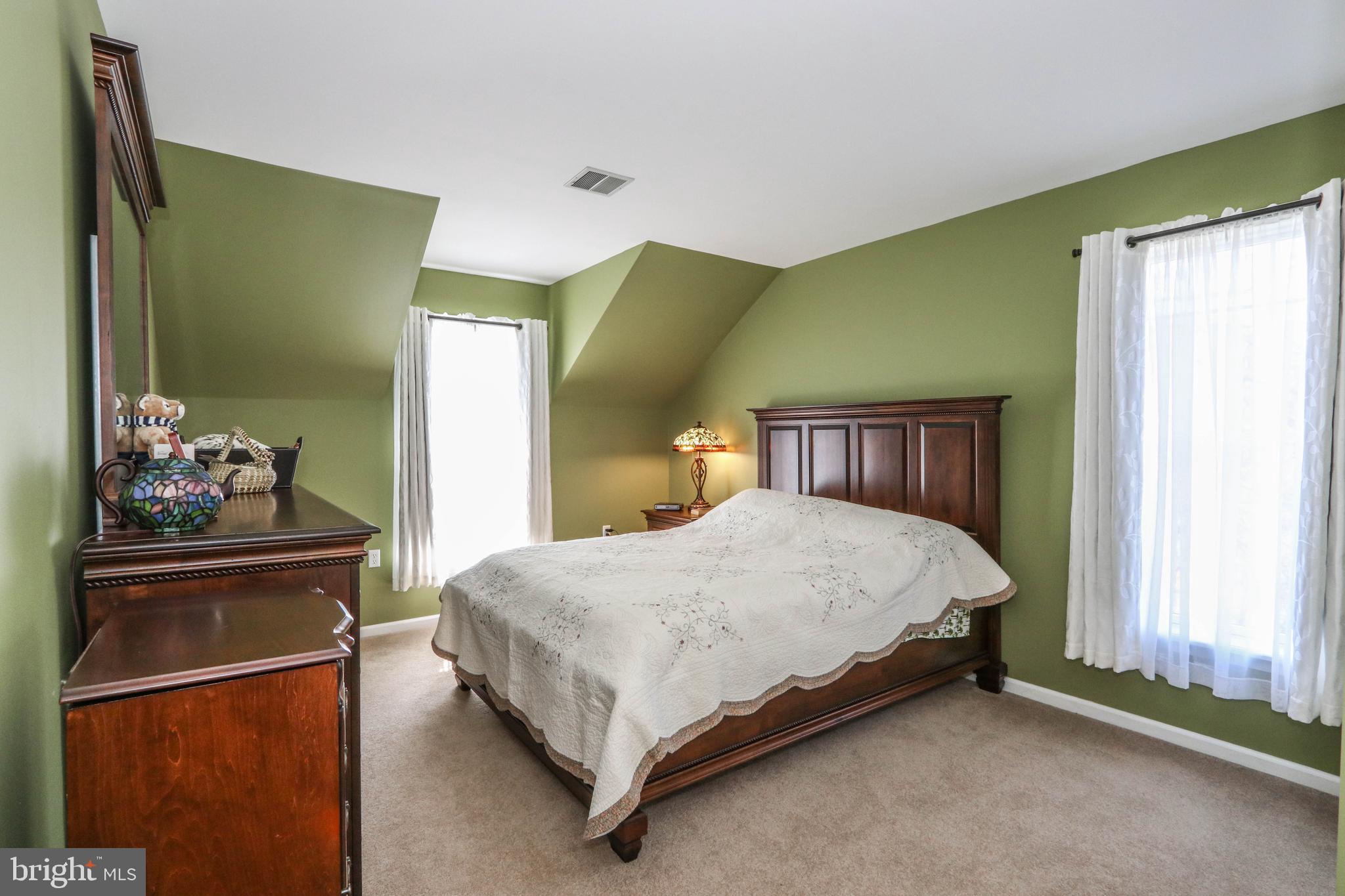2325 Honeysuckle Road Allentown, PA 18103 - Photo 27 of 44 Gallery Image 27