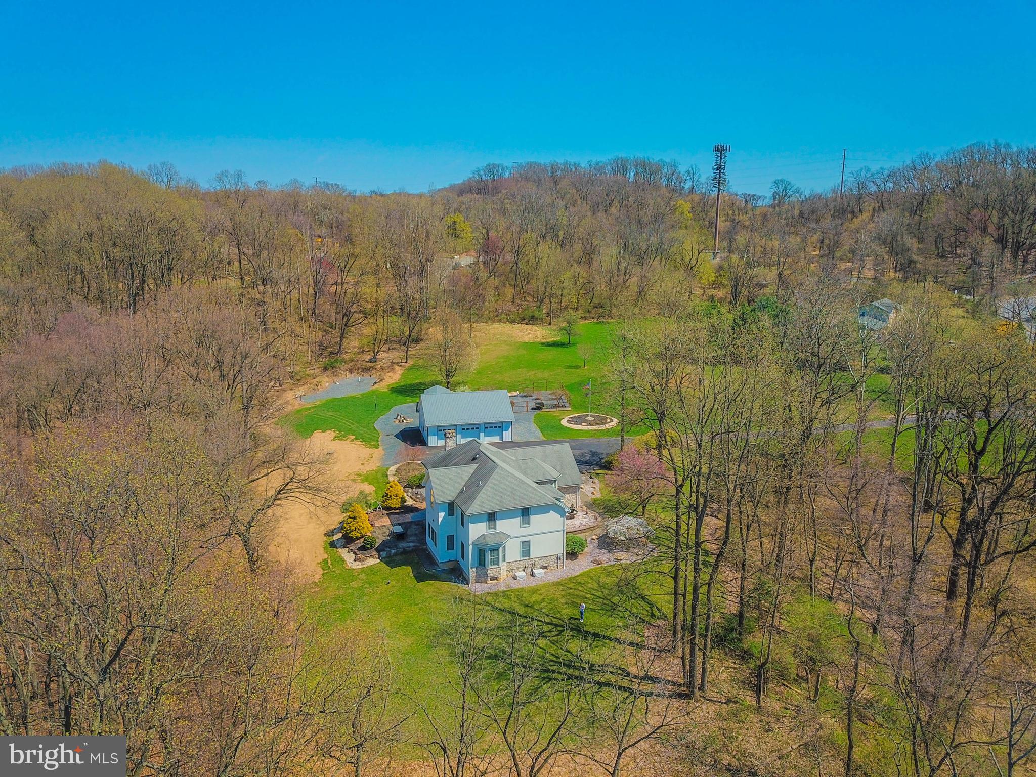 2325 Honeysuckle Road Allentown, PA 18103 - Photo 40 of 44 Gallery Image 40