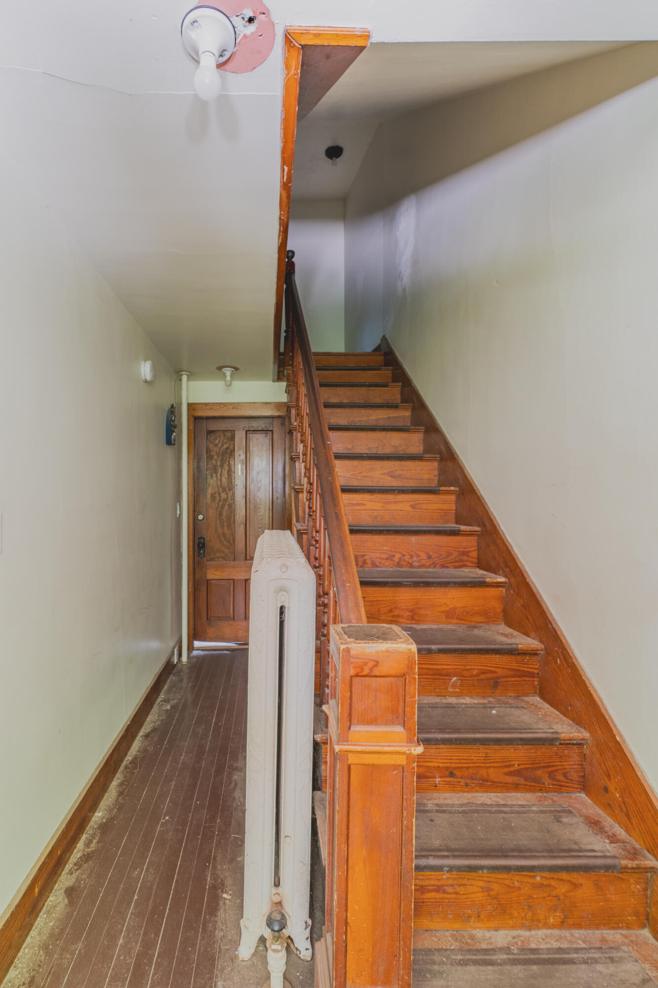 608 Middle Street Bath, ME 04530 - Photo 6 of 25 608 Middle Street Bath006