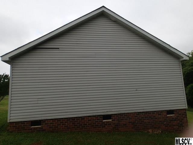 975 Lambert Road Hiddenite, NC 28636 - Photo 8 of 17